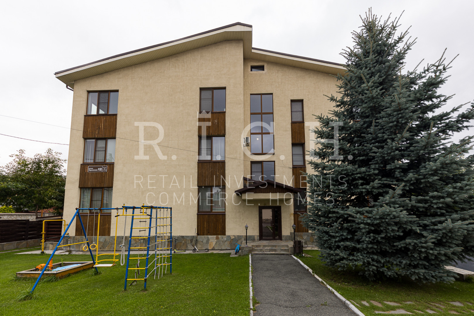 4-комн. квартира, Орлиная ул., д.12