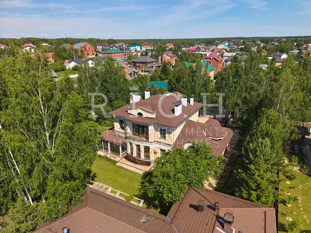 Фото 2: Дом, Кленовая ул.