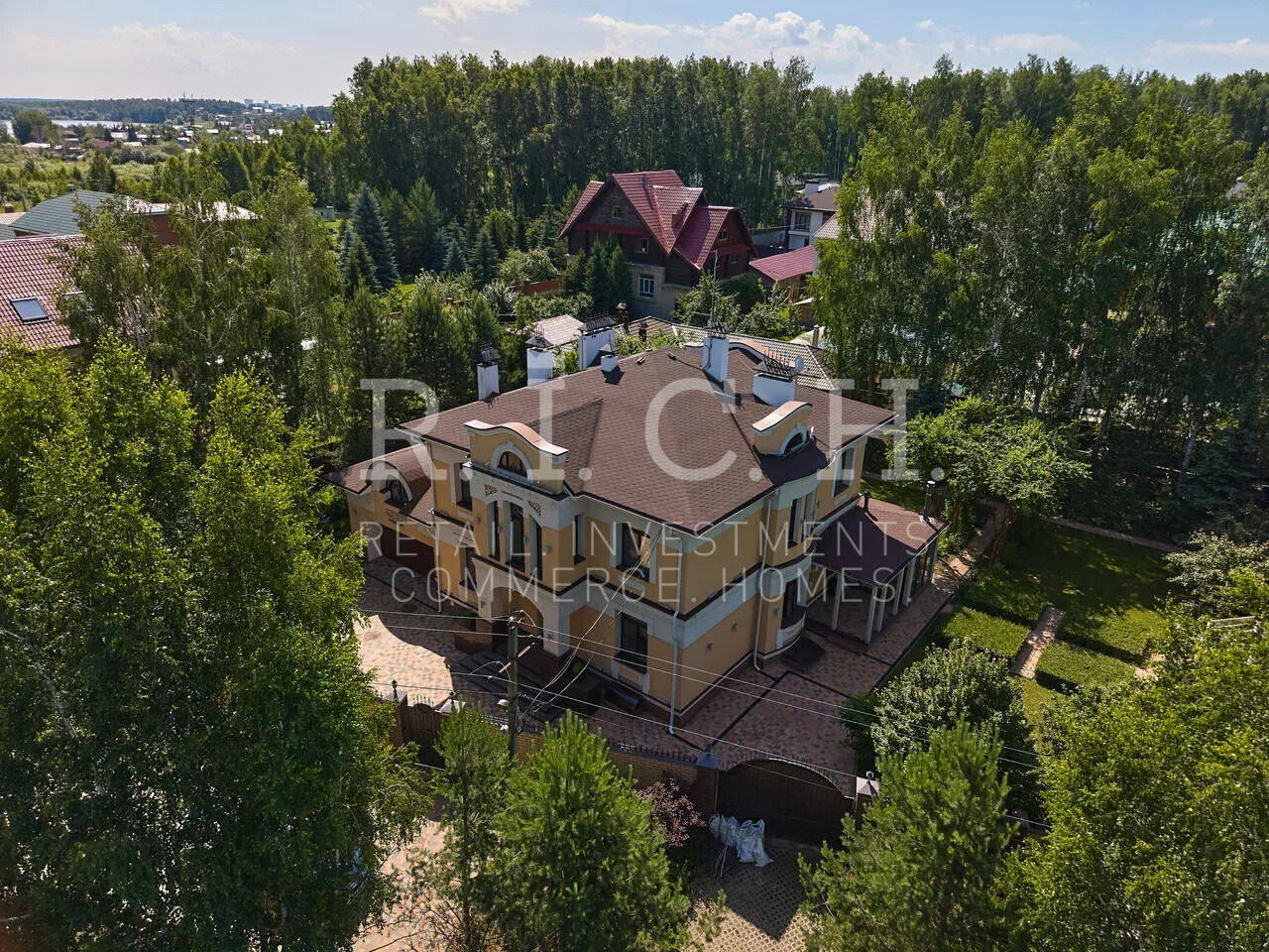 Фото 3: Дом, Кленовая ул.