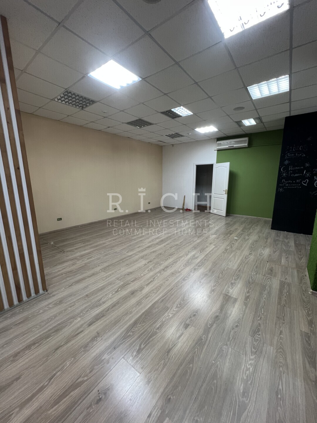 Фото 4: Помещение свободного назначения, Васенко ул., д.100
