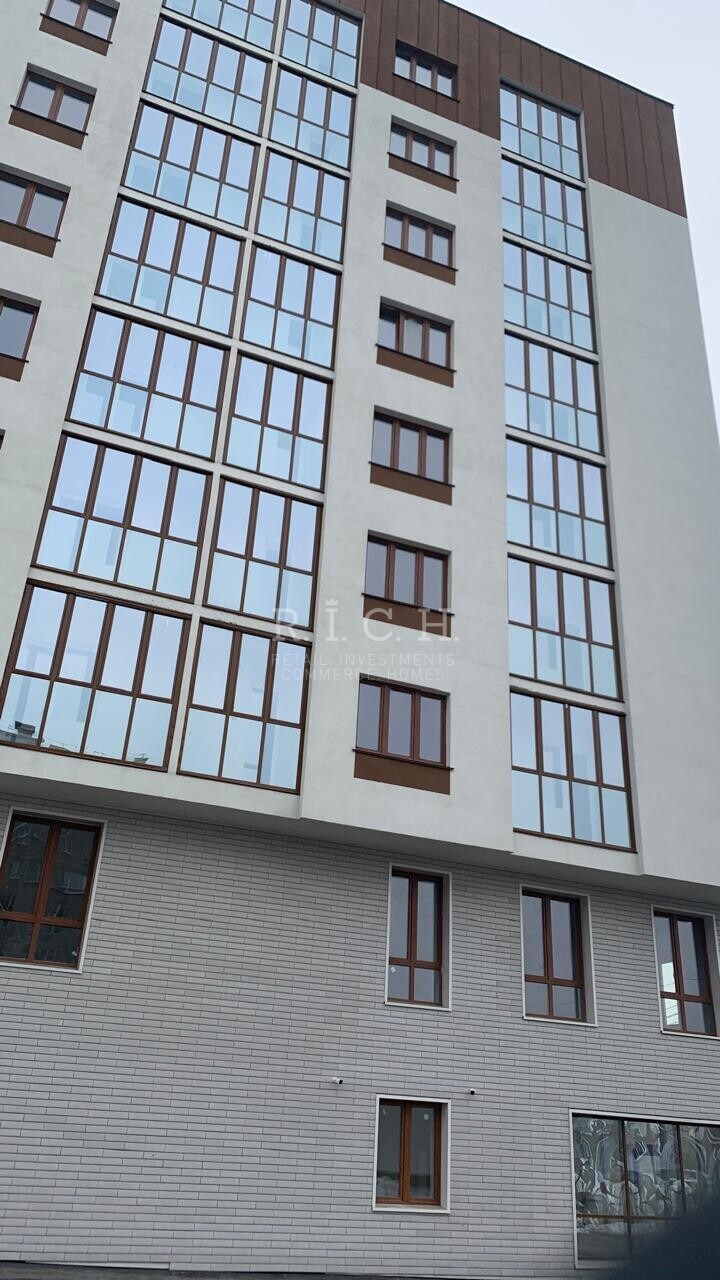 Фото 3: 2-комн. квартира, Братьев Кашириных ул., д.98
